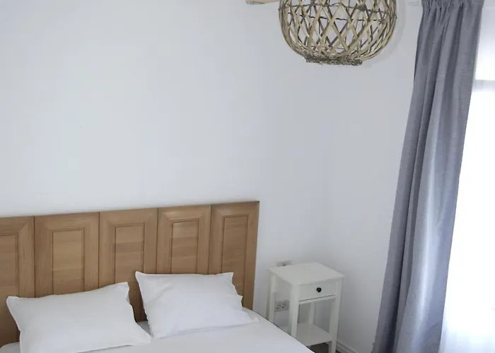 Casa Apusul Soarelui בית הארחה